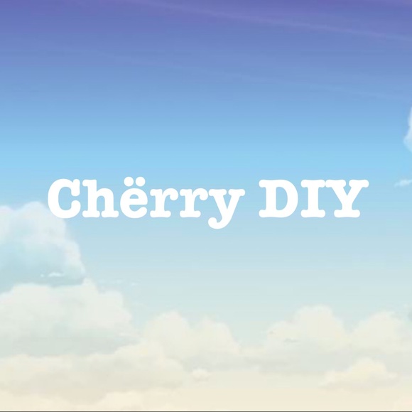 Meet your Posher, Chloe - Picture 1 of 1